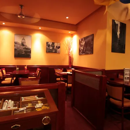 アトランティック ホテル 3*