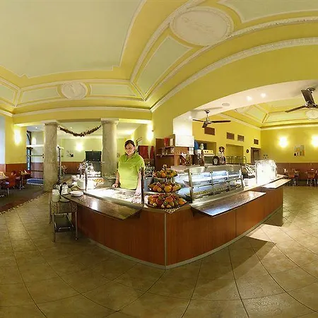Atlantic Hotel