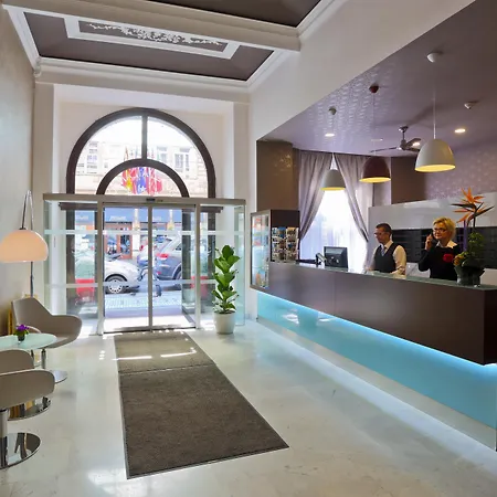 Atlantic Hotel Praga