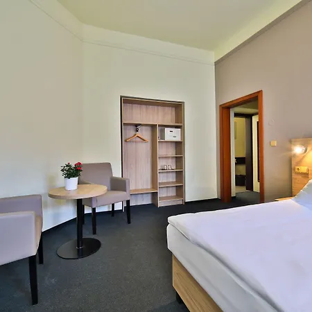Atlantic Hotell