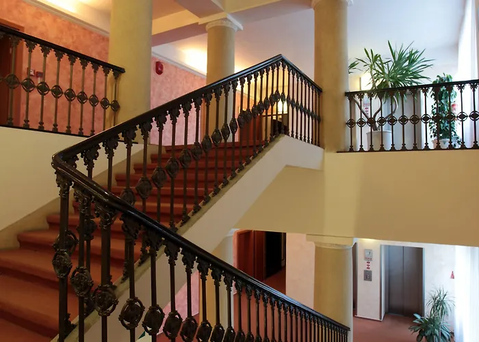 Atlantic Hotel 3*