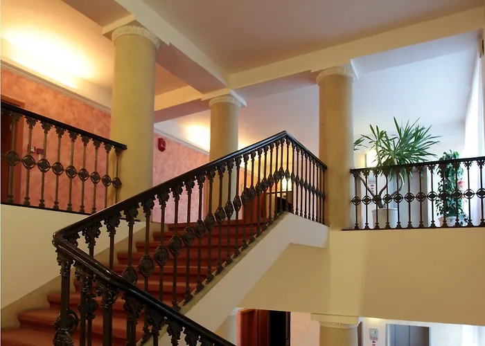 Atlantic Hotel 3*
